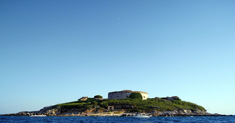 Ostrvo Lastavica Boka Kotorska