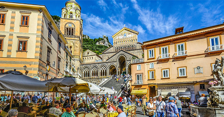 Trg Duomo Amalfi Italija